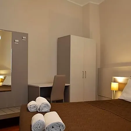 Hotel Arena *