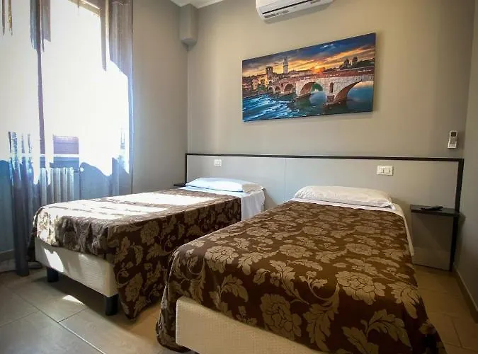 Hotel Arena *