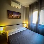 Hotel Arena *